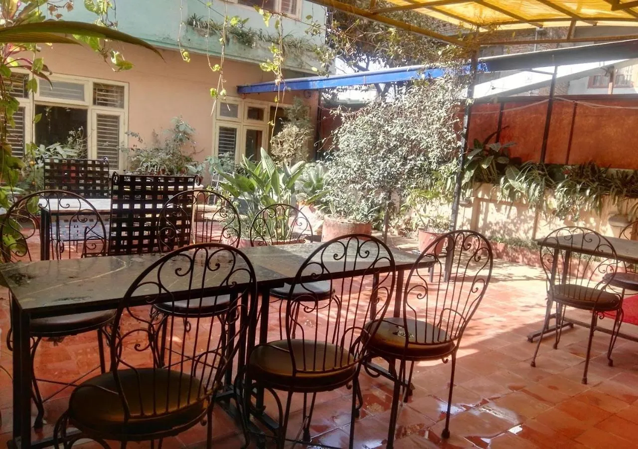 Hotel Impala Garden Kathmandu 2*,  Nepal
