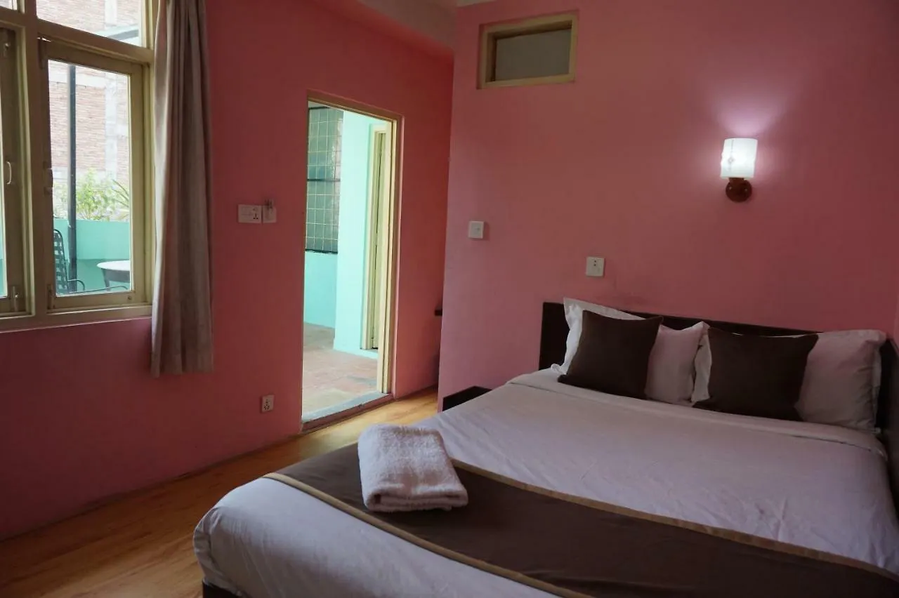 Hotel Impala Garden Kathmandu 2*,